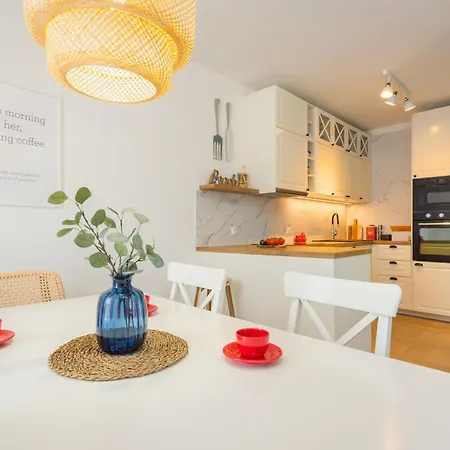 Cesare With Shared Pool Apartment