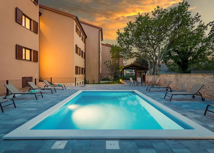 Lejlighed Cesare With Shared Pool Ližnjan