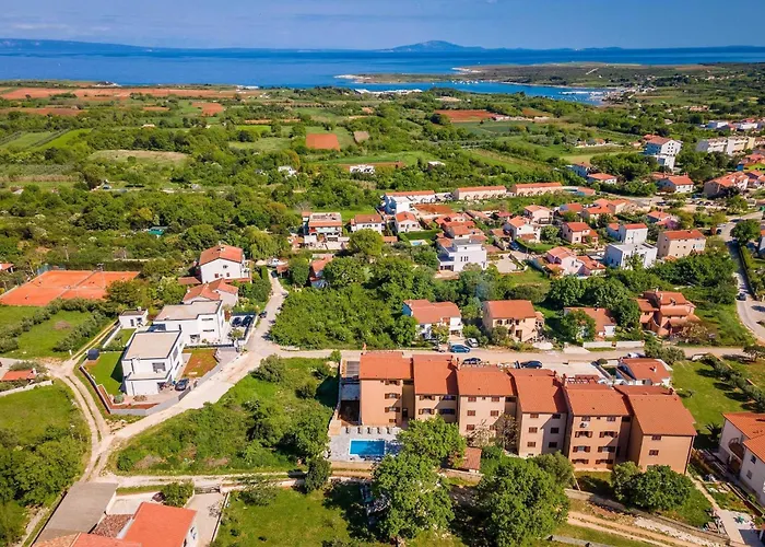 Lejlighed Cesare With Shared Pool *